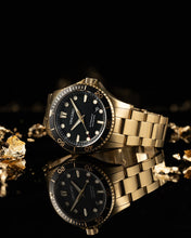 Load image into Gallery viewer, The Argo Automatic - Eclipse
