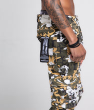 Load image into Gallery viewer, AJS699-10 CAMO STACKED CARGO PANTS
