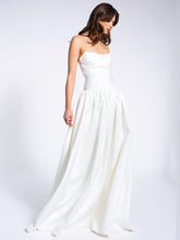 Load image into Gallery viewer, Umay White Drop Waist Satin Corset Bridal Gown
