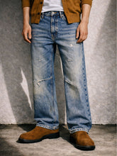 Load image into Gallery viewer, LIGHT WASH DISTRESSED BOOTCUT DENIM
