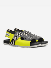 Load image into Gallery viewer, BYMANYC ® New York Madison Avenue Run – Eco Urban Sandals
