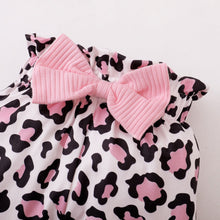 Load image into Gallery viewer, Newborn Baby Girl Outfit Set with Ruffles and Bow - # BAAA51210036
