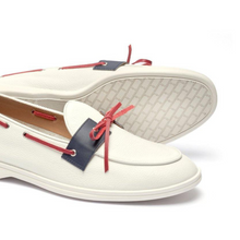 Load image into Gallery viewer, Men's Club Barca Yacht Loafer
