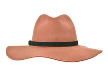 Load image into Gallery viewer, Rancher Sophie Wool Felt
