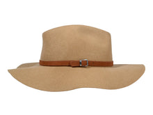Load image into Gallery viewer, Rancher Sophie Wool Felt
