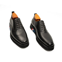 Load image into Gallery viewer, Black Calfskin Oxford Shoes
