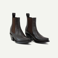 Load image into Gallery viewer, The Sandra Boot in Chocolate Brown
