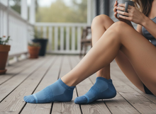 Load image into Gallery viewer, Blue Jay Ankle Socks
