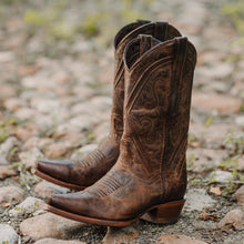 Load image into Gallery viewer, Cheyenne Cowgirl Boots | Women's Snipped Toe Leather Boots (M50041)
