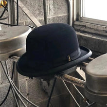 Load image into Gallery viewer, Derby / Bowler - Black
