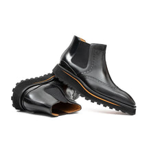 Load image into Gallery viewer, Brogue Thick-Soled Chelsea Boot 2891 Black
