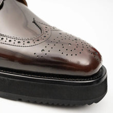 Load image into Gallery viewer, Brogue Wingtip Derby Burgundy Platform Shoe

