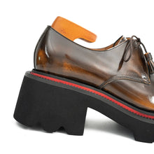 Load image into Gallery viewer, Brown Patent Leather Chunky Sole Derby Shoes
