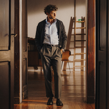 Load image into Gallery viewer, Men's Black Leather Lug Centesimo
