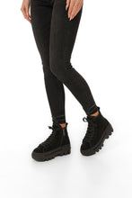 Load image into Gallery viewer, Aspen Shearling-Lined Suede Winter Boots
