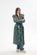 Load image into Gallery viewer, Genuine Orylag Fur Freudenberg Comfortemp® Coat
