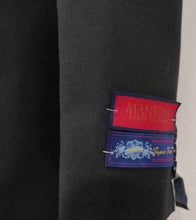 Load image into Gallery viewer, M40901-1  EURO SLIM SUIT
