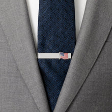 Load image into Gallery viewer, American Waving Flag Cufflinks and Tie Bar Gift Set
