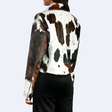 Load image into Gallery viewer, Woman Pony Hair Jacket
