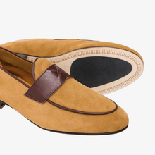 Load image into Gallery viewer, Men's Tan Suede Centesimo
