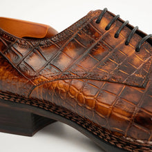 Load image into Gallery viewer, Classic Brown Crocodile Norwegian Derby Shoes
