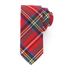Load image into Gallery viewer, Classic Christmas Men’s Tie
