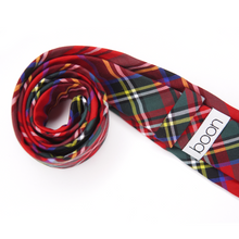 Load image into Gallery viewer, Classic Christmas Men’s Tie
