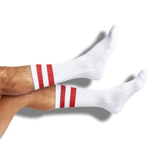 Load image into Gallery viewer, Crimson Retro Casual Crew Socks
