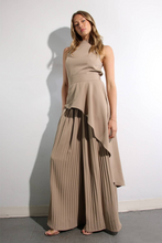 Load image into Gallery viewer, Escape to Milan Taupe Pleated Pants Set
