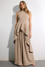 Load image into Gallery viewer, Escape to Milan Taupe Pleated Pants Set
