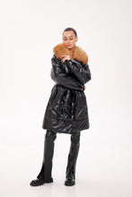 Load image into Gallery viewer, Genuine Gold Fox Fur Freudenberg Comfortemp® Coat
