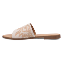 Load image into Gallery viewer, Dingo Lasso - Women's Sandals

