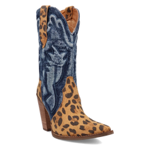 Load image into Gallery viewer, Dingo Tipsy - Women's Leather Cowgirl Boots
