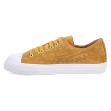 Load image into Gallery viewer, Dingo Campus - Women's Suede Leather Sneakers
