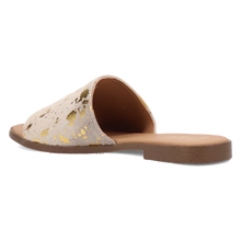 Load image into Gallery viewer, Dingo Moo Moo - Women's Sandals
