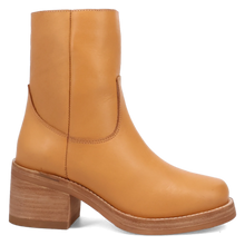 Load image into Gallery viewer, Dingo Roxy - Women&#39;s Leather Booties
