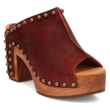 Load image into Gallery viewer, Dingo Echo - Women&#39;s Wooden Sandals
