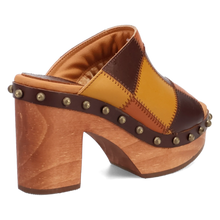 Load image into Gallery viewer, Dingo Mosaic - Women&#39;s Wooden Sandals
