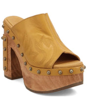 Load image into Gallery viewer, Dingo Free Spirit - Women&#39;s Wooden Sandals
