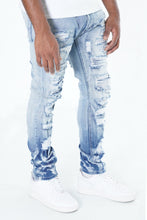Load image into Gallery viewer, F1734 Frost All Over Shredded Jeans - Light wash
