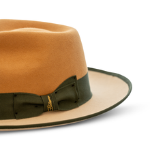 Load image into Gallery viewer, Fox Fedora - Two tone - Camel/Silverbelly
