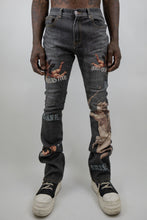 Load image into Gallery viewer, RM205SK - Graphic Printed Stacked Jeans
