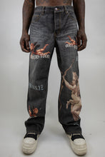 Load image into Gallery viewer, RM205B BABY - Graphic Printed Baggy Jeans
