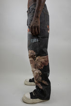 Load image into Gallery viewer, RM205B BABY - Graphic Printed Baggy Jeans
