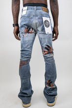 Load image into Gallery viewer, RM205SK - Graphic Printed Stacked Jeans
