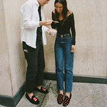 Load image into Gallery viewer, Benihana x Del Toro Women's Red Flower Velvet Slipper II
