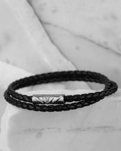 Load image into Gallery viewer, The Delta Double - Black and Silver
