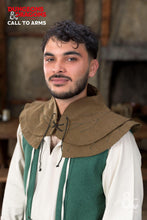 Load image into Gallery viewer, Dungeons &amp; Dragons Druid Pelerine Autumn Green
