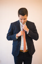 Load image into Gallery viewer, Mauve - Men's Tie
