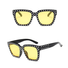 Load image into Gallery viewer, Sunglasses Women Crystal Decoration Sunglasses
